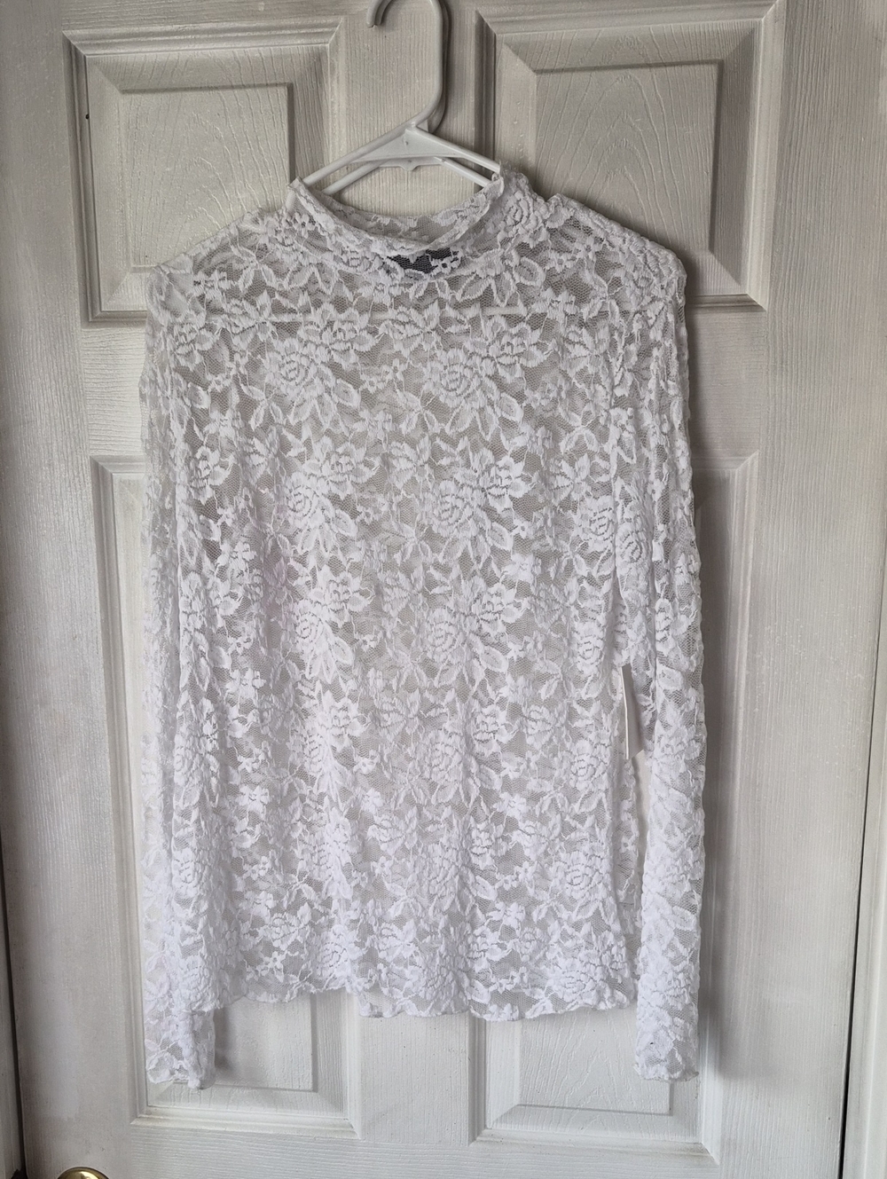 Vibe White Lace Long-Sleeve Mock Neck Top